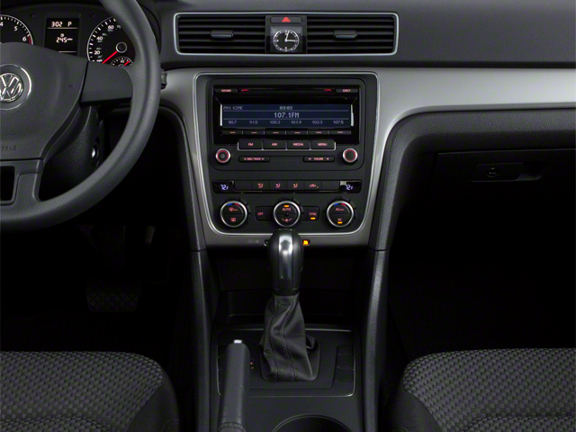 2013 Volkswagen Passat 2.5 SE w/Sunroof