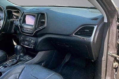 2020 Jeep Cherokee Lux
