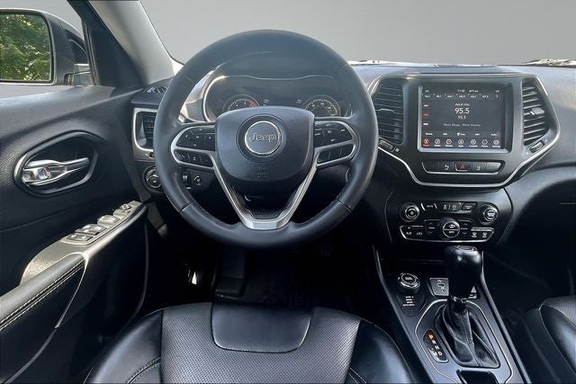 2022 Jeep Cherokee Latitude Lux