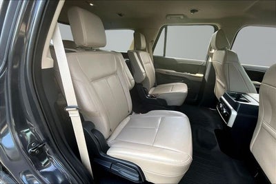 2022 Ford Expedition XLT