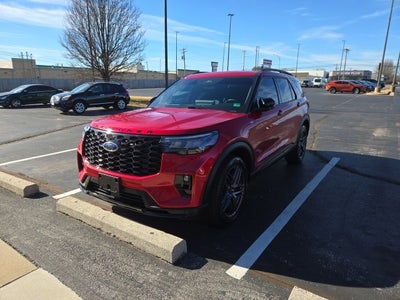 2025 Ford Explorer ST-Line