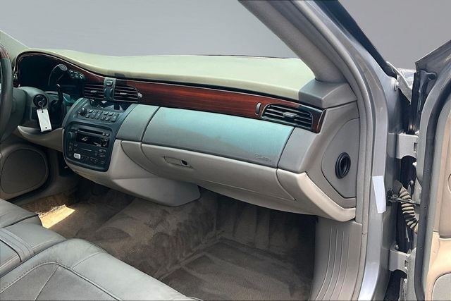 2005 Cadillac DeVille Base