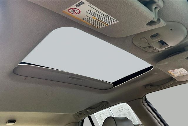 2005 Cadillac DeVille Base