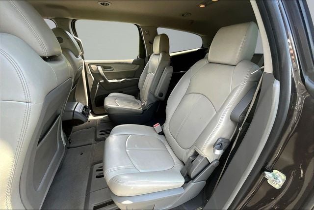 2016 Chevrolet Traverse 2LT 2LT