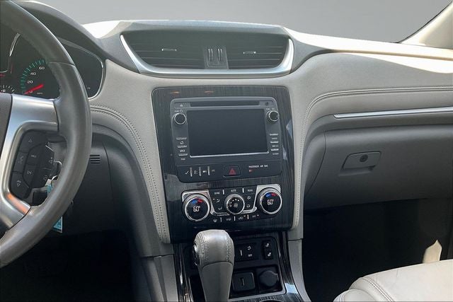 2016 Chevrolet Traverse 2LT 2LT
