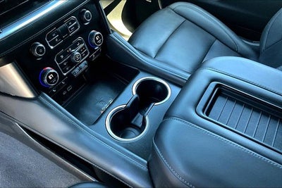 2022 Chevrolet Suburban LT