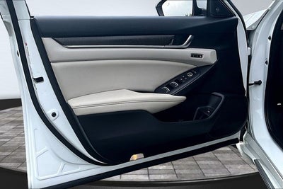 2022 Honda Accord Touring 2.0T