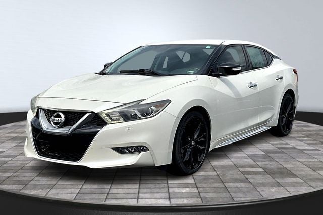 2017 Nissan Maxima SR