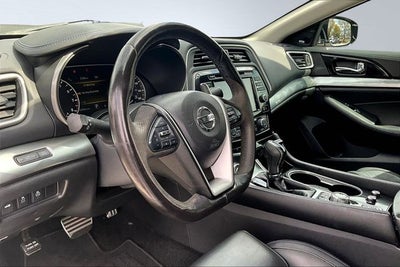2017 Nissan Maxima SR