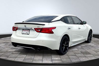 2017 Nissan Maxima SR