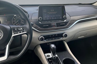 2025 Nissan Altima 2.5 SV