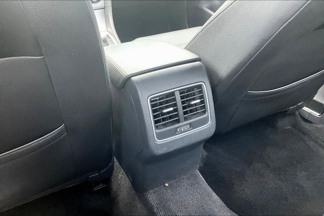 2013 Volkswagen Passat 2.5 SE w/Sunroof