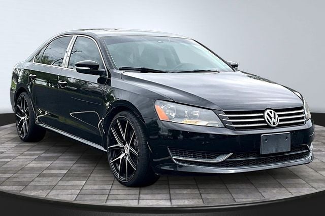 2013 Volkswagen Passat 2.5 SE w/Sunroof