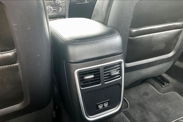 2021 Chrysler 300 Touring