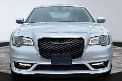 2021 Chrysler 300 Touring