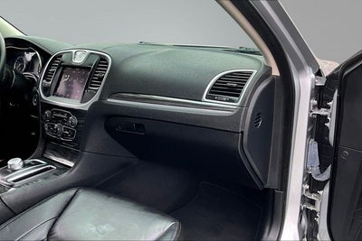 2021 Chrysler 300 Touring