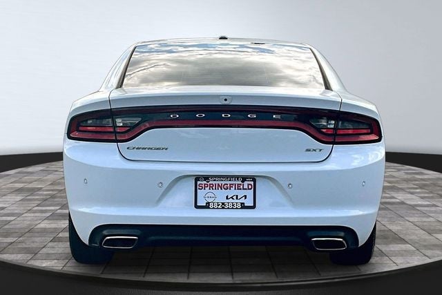 2018 Dodge Charger SXT