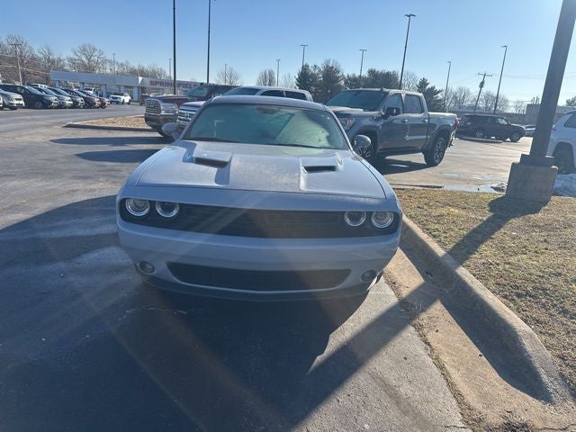 2021 Dodge Challenger SXT
