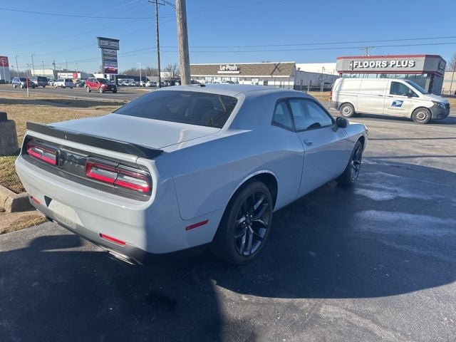 2021 Dodge Challenger SXT