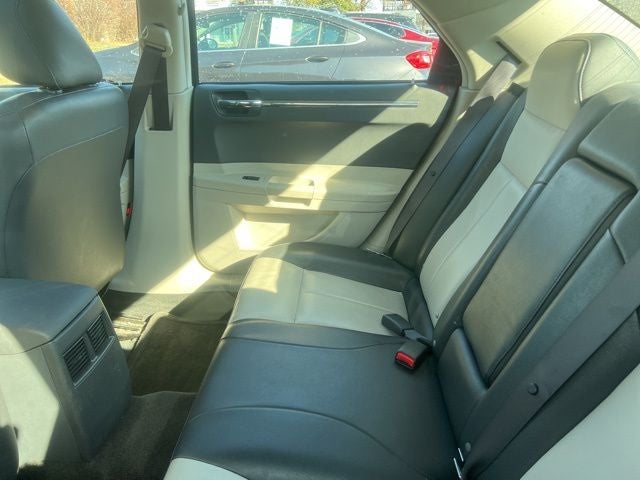 2005 Chrysler 300 Touring