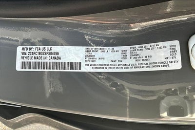 2025 Chrysler Pacifica Select