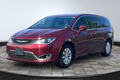 2018 Chrysler Pacifica Touring Plus