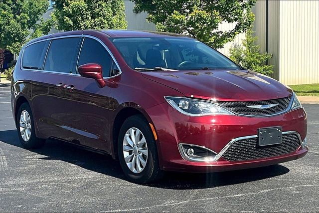 2018 Chrysler Pacifica Touring Plus