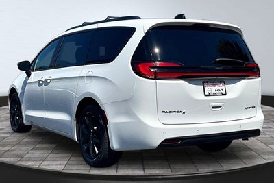 2025 Chrysler Pacifica Limited