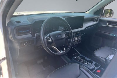 2025 Ford Maverick Lobo High