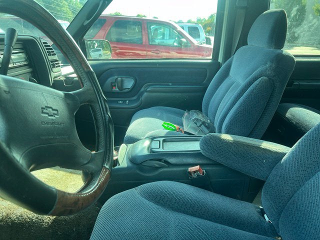 1996 Chevrolet Tahoe Base