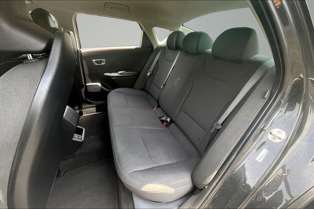 2026 Kia K4 LX