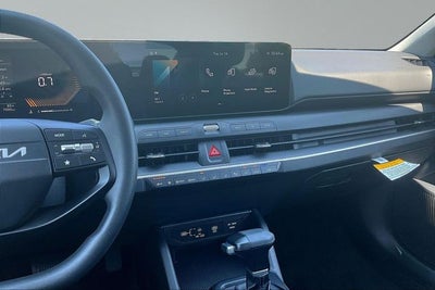 2026 Kia K4 LX