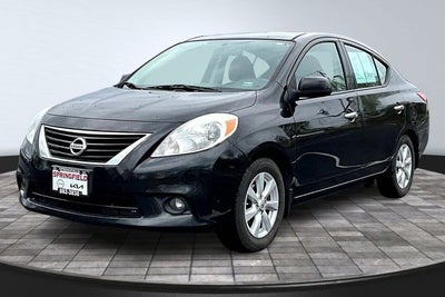 2014 Nissan Versa 1.6 SV