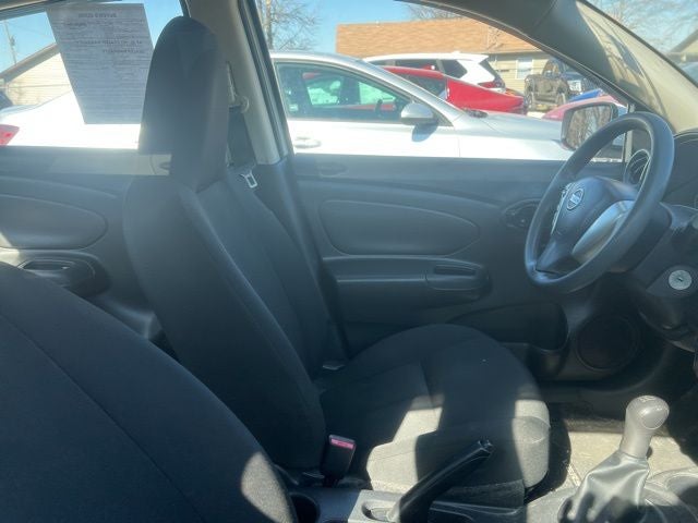 2017 Nissan Versa 1.6 S