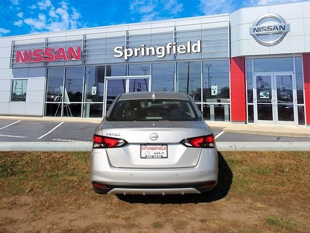2025 Nissan Versa 1.6 SV