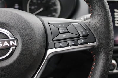 2025 Nissan Versa 1.6 SR