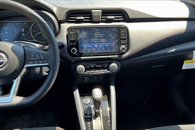 2025 Nissan Versa 1.6 SR