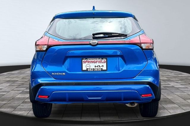 2025 Nissan Kicks Play S