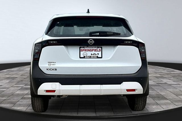 2026 Nissan Kicks S
