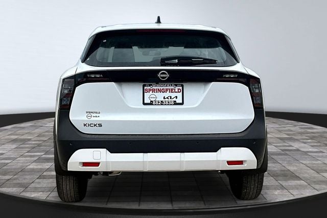 2026 Nissan Kicks S
