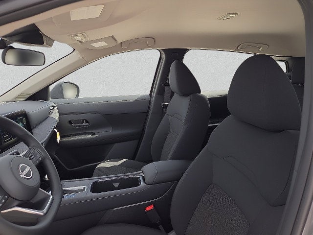 2027 Nissan Kicks S