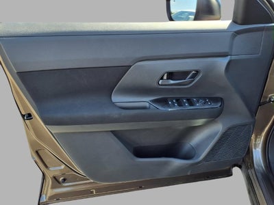 2027 Nissan Kicks S