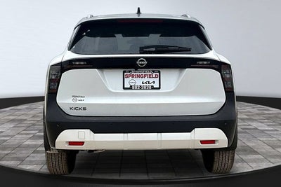 2026 Nissan Kicks SV