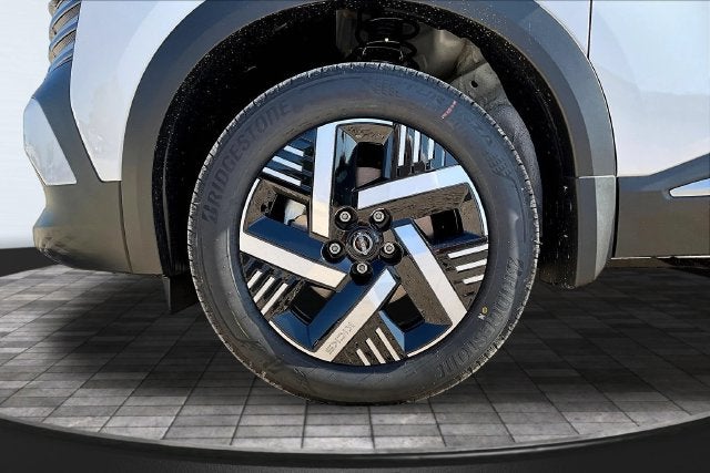 2027 Nissan Kicks SV