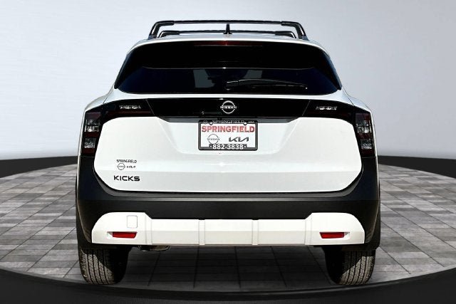 2027 Nissan Kicks SV