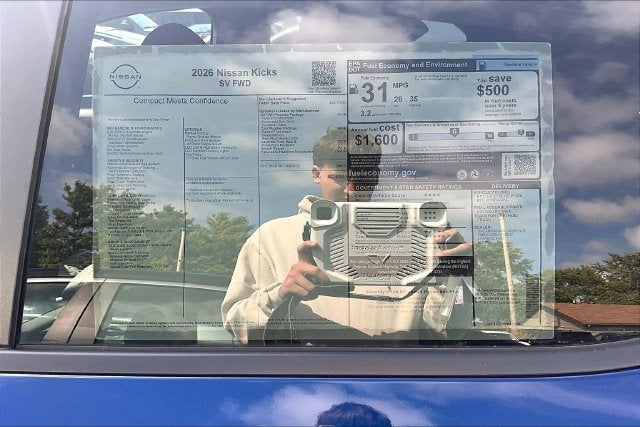 2026 Nissan Kicks SV