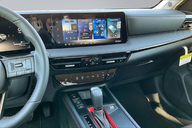 2027 Nissan Kicks SR