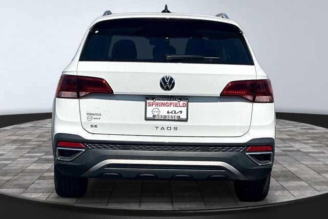 2024 Volkswagen Taos 1.5T SE