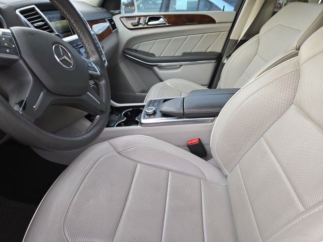 2013 Mercedes-Benz GL-Class GL 550 4MATIC®