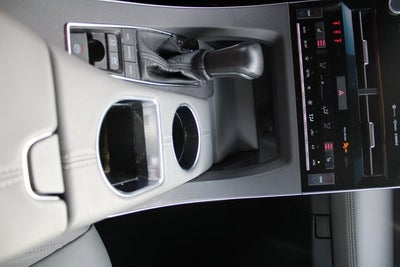 2019 Toyota Avalon Hybrid Base